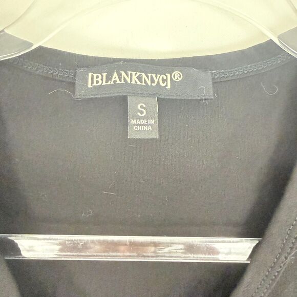 BLANKNYC Sleeveless Padded Shoulder Tee S Black T-Shirt Top Relaxed Fit NWT B33 - Picture 6 of 7